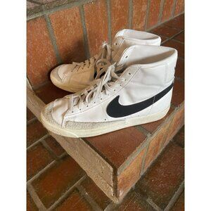 Nike Blazer White Leather High Tops with Black Swoosh Size 9 Barely Used